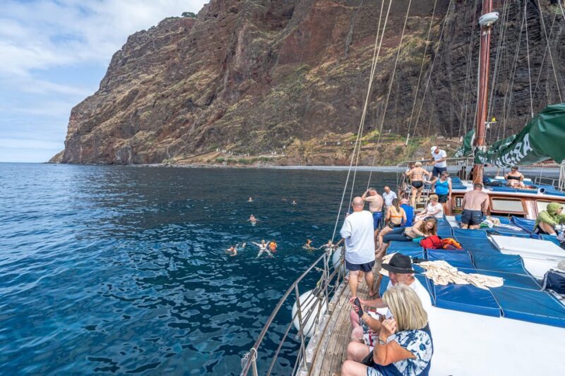 Madeira : 5 hour West Coast wooden Boat excursion - Madeira: 5-Hour West Coast Wooden Boat Excursion