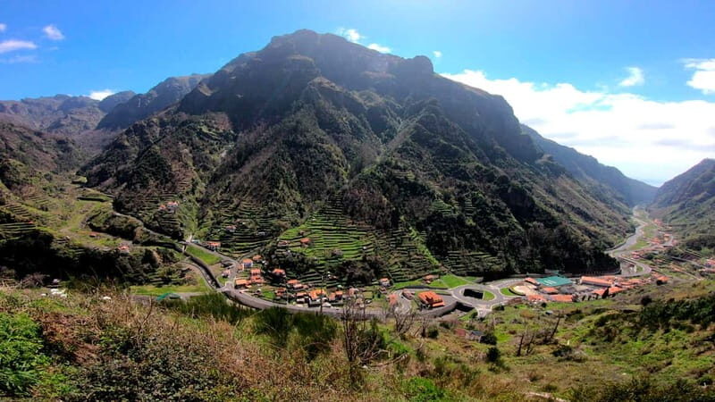 Madeira: Cabo Girão, Wines Experience and Dolphins Watching - A Relaxing and Exciting Marine Safari