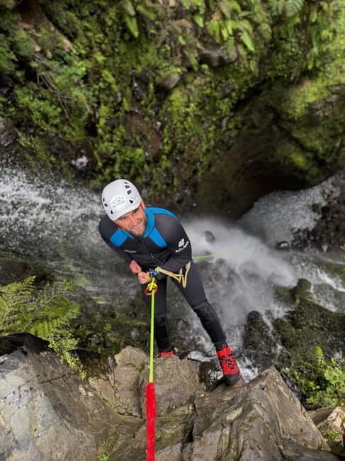 Madeira Canyoning For Beginners Ribeira Funda Level 3 - The Experience in Detail