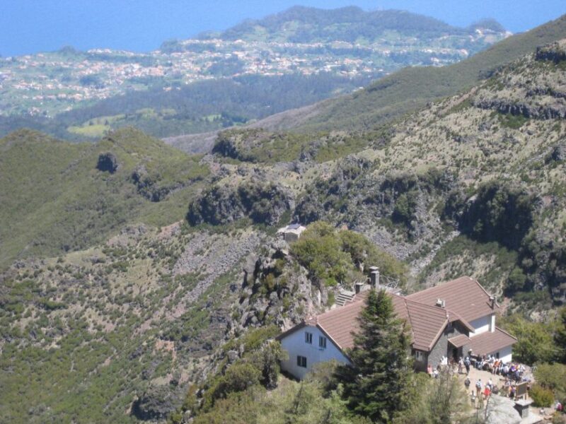 Madeira: Full-Day Pico Ruivo / Achada do Teixeira Walk - An Authentic Madeira Experience