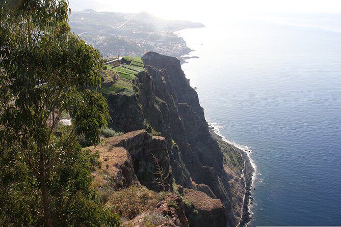 Madeira Full Day Tour West and East Island Top Highlights Tour - A Step-by-Step Breakdown of the Itinerary