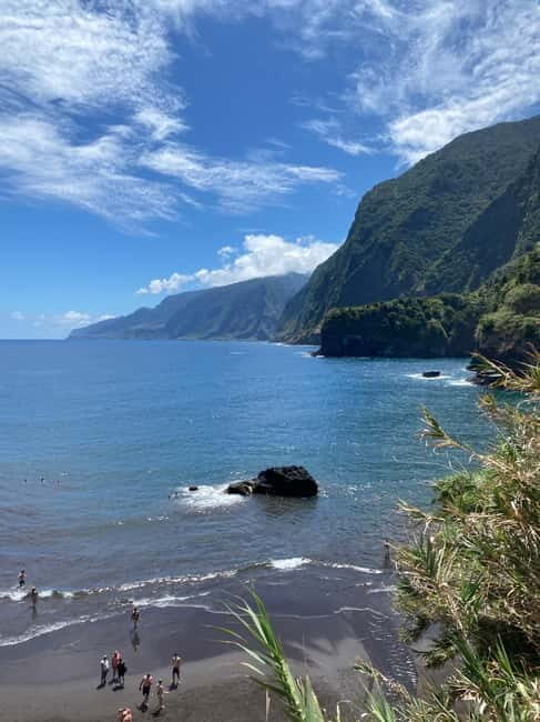 Madeira Jeep Safari Tour with Fanal Forest and Natural Pools - Who Should Consider This Tour?