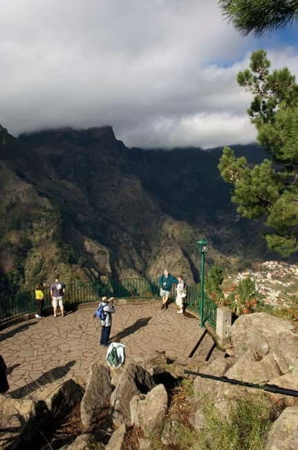 Madeira: Nuns Valley and Câmara de Lobos Half-Day Tour - Practical Tips for Travelers