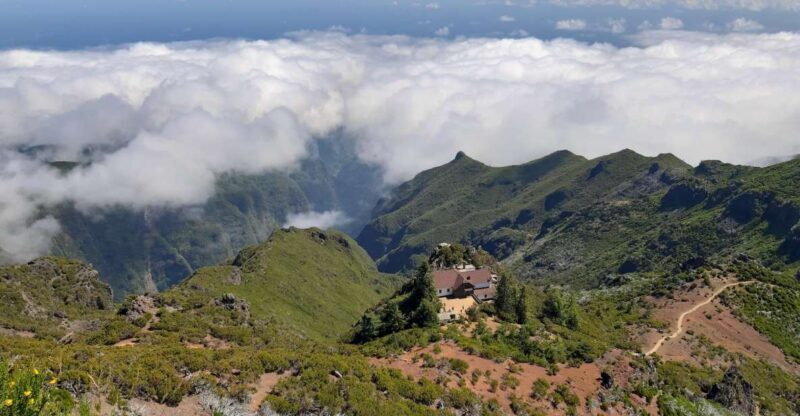 Madeira: Private Guided Achadas Teixeira - Pico Ruivo PR1.1 - Madeira: Private Guided Achadas Teixeira - Pico Ruivo PR1.1