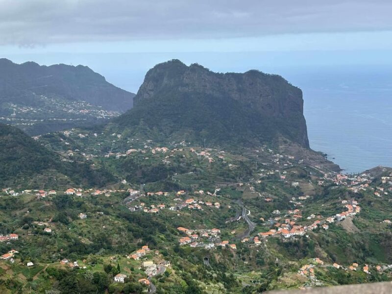 Madeira: Santana; Discover the enchanting East: Duration 7,5h - Exploring Madeira’s East Coast: What to Expect on the 7.5-Hour Tour
