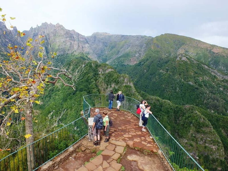 Madeira: Santana Jeep Safari and Balções Levada Walk - Who Will Love This Tour?