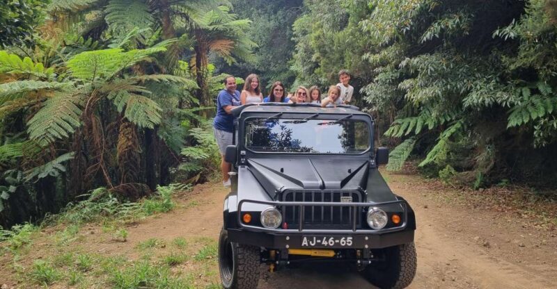 Madeira : Santana, Pico Arieiro, walk full day 4x4 Jeep tour - Exploring Madeira’s Eastern Side with a Private 4x4 Jeep Tour
