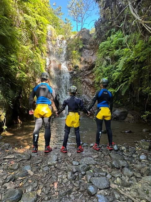 Madeira Short Canyoning For Beginners Rochão Level 1 - Madeira Short Canyoning For Beginners Rochão Level 1