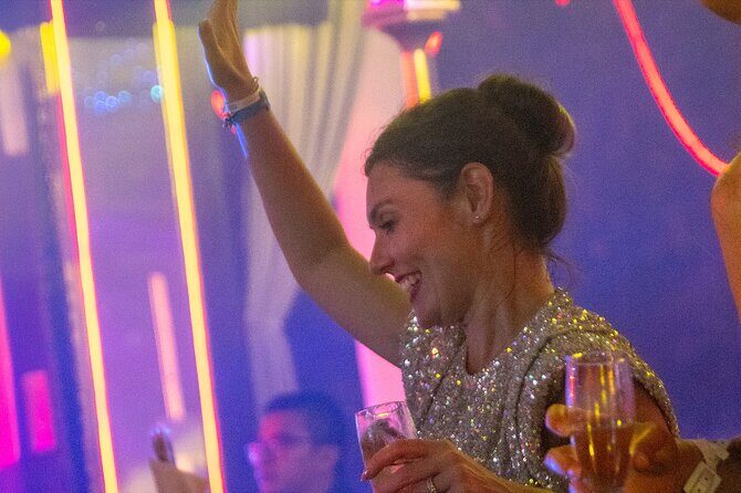 Madness tour bar crawl Playa del carmen open bar - Final Thoughts on the Madness Tour Bar Crawl