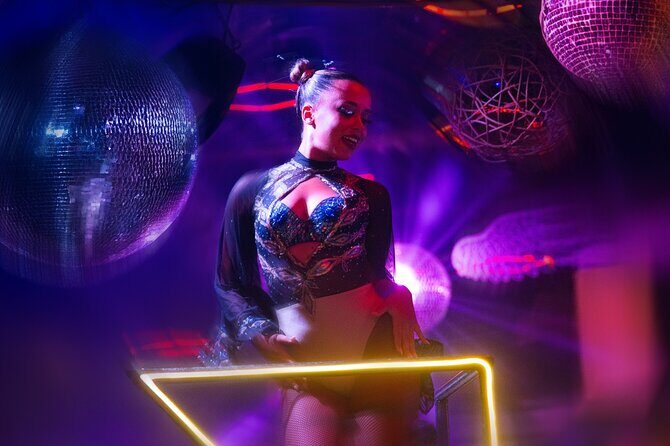 Madness tour bar crawl Playa del carmen open bar - FAQ