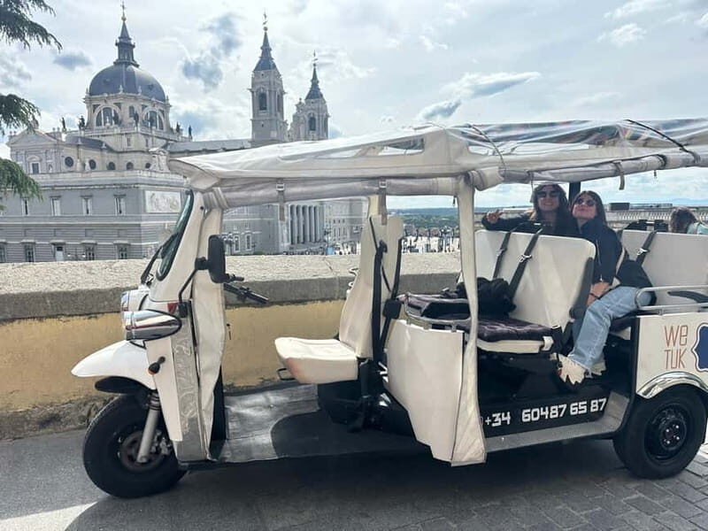 Madrid: 1 hour Highlight City Tour By Eco Tuk Tour - Experience Madrid in a New Way: The 1-Hour Highlight City Tour by Eco Tuk Tour