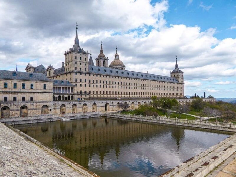 Madrid: 2-Hour City Highlights Guided Walking Tour - The Sum Up