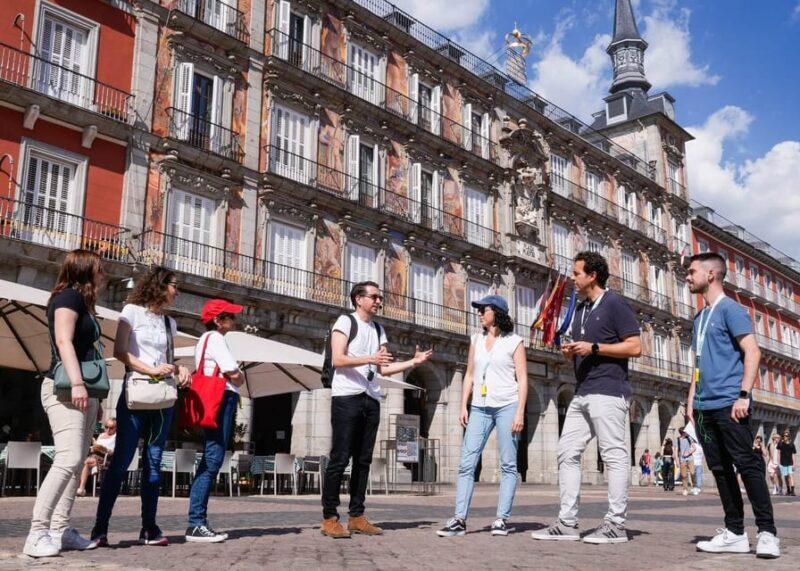 Madrid 3-Hour Sightseeing Tour - Transition to the Bus Ride