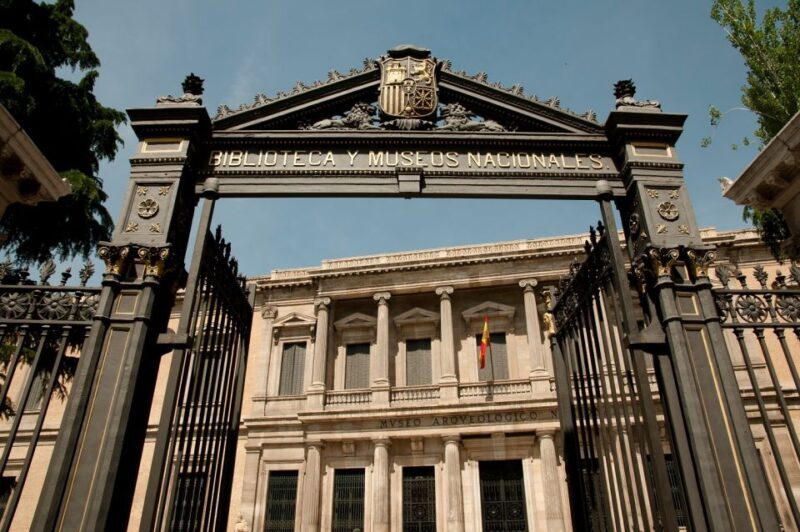 Madrid: Archaeological & Lázaro Museum E-Ticket & Audio Tour - How the Tour Works: From Booking to Exploration