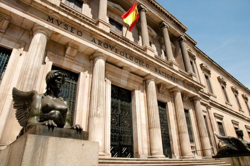 Madrid: Archaeological & Lázaro Museum E-Ticket & Audio Tour - FAQs