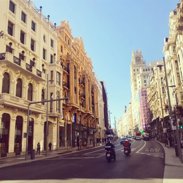 Madrid: Capture the most Photogenic Spots with a Local - Key Points