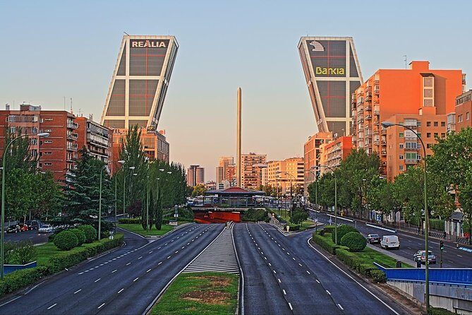 Madrid Customizable Private Tour with Hotel Pick up - Key Points