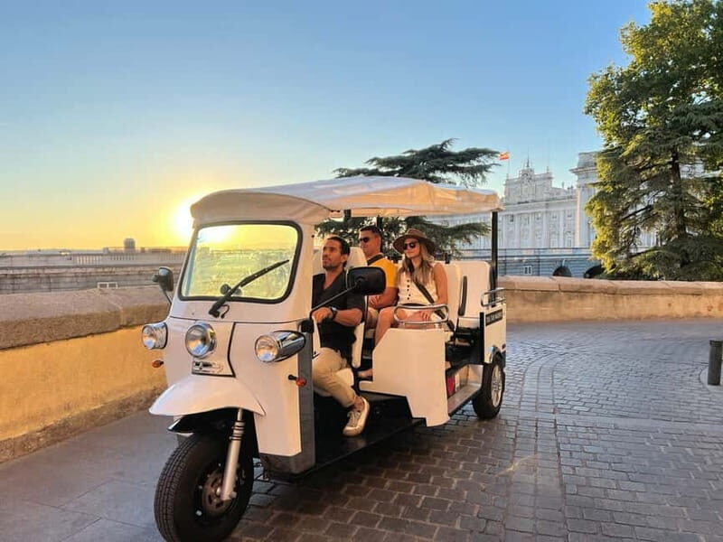 Madrid: Discover the City by Private Electric Tuk Tuk - The Experience: What It Feels Like