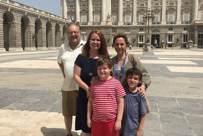 Madrid Discoveries Private Tour - Key Points