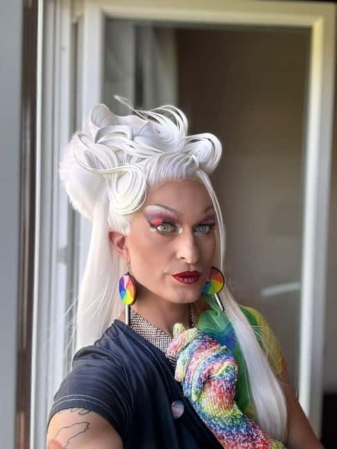 Madrid: Drag Queen Guided City Tour - Who Would Enjoy This Tour?