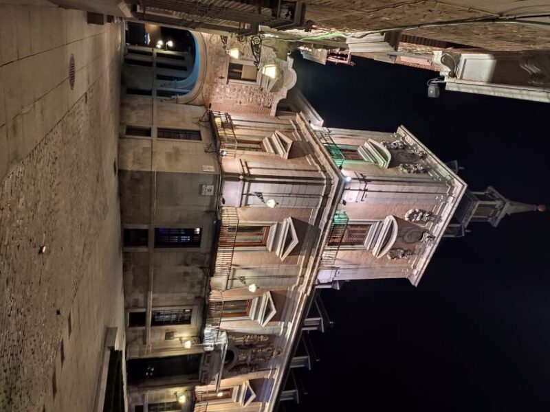 Madrid: Enchanted Evening Walking Tour in Spanish - In-Depth Look at the Madrid Enchanted Evening Walking Tour