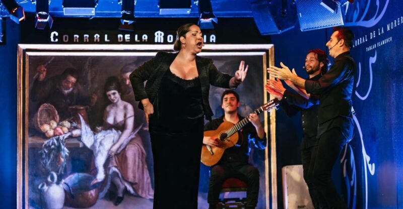 Madrid: Flamenco Show at Corral de la Moreria - Key Points