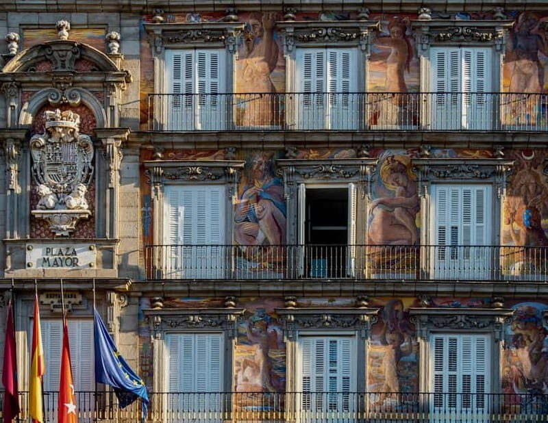Madrid: From Royalty to Revolution Walking Tour - The Sum Up