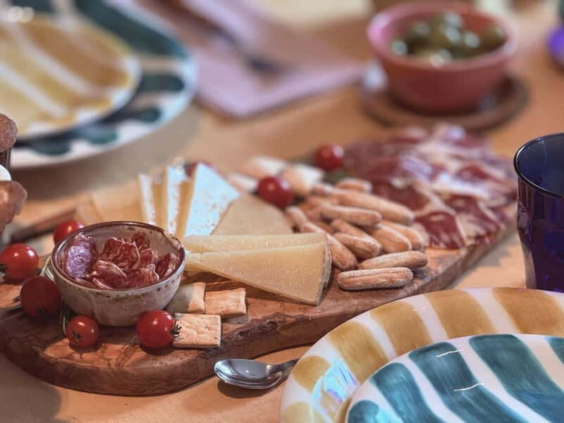 Madrid: Gourmet Spanish Brunch in Hidden Private Art Gallery - Why This Experience Works for Travelers