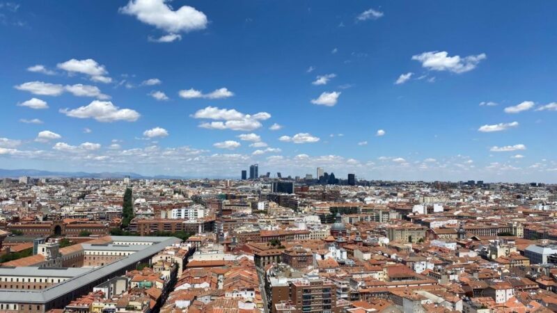Madrid: Gran Vía Rooftops and Architecture Tour - Analyzing the Value