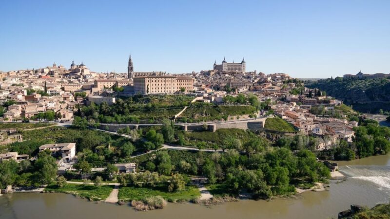 Madrid: Guided Tour of Toledo with Cathedral Visit - Key Points