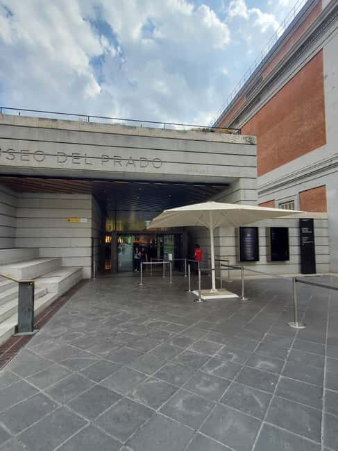 Madrid: guided visit of the Prado Museum with a native Italian-speaking tour guide - FAQ