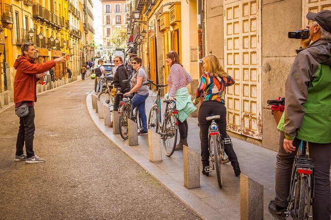 Madrid Highlights Bike Tour - Exploring Madrid on Two Wheels: A Detailed Review of the Madrid Highlights Bike Tour