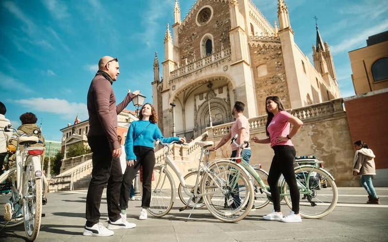 Madrid: Highlights Guided Vintage Bike Tour and Tapas Option - An Introduction to Madrid on Two Wheels