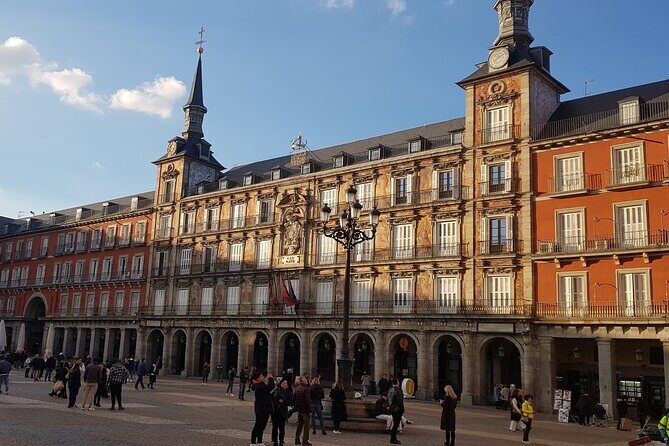Madrid History Food Tour: Tapas & Drinks Tasting - A Closer Look at the Madrid Food & History Tour