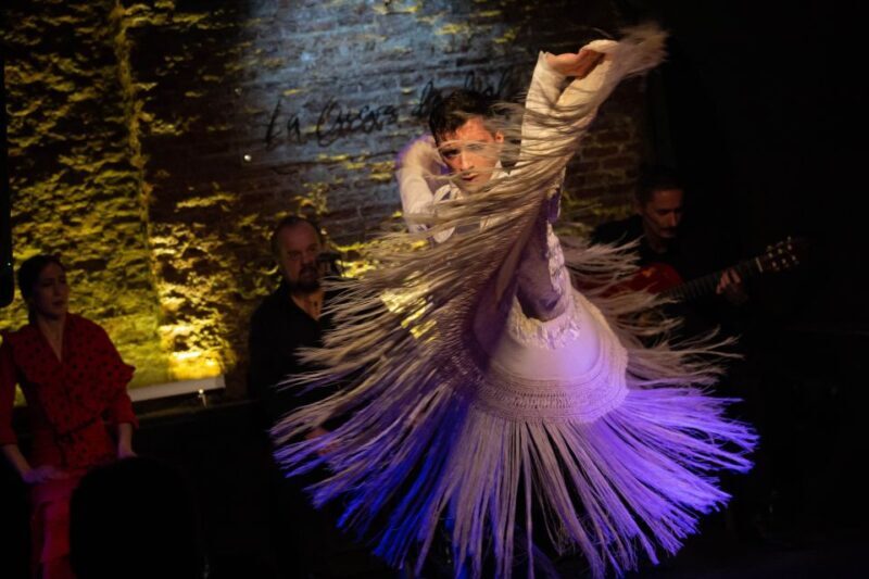 Madrid: La Cueva de Lola Flamenco Show Tickets with Drink - Final Thoughts: Is It Worth It?