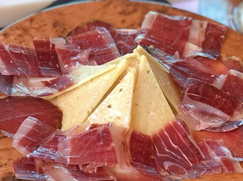 Madrid: Los Porches Flamenco Show with Tapas and Wine Ticket - Final Thoughts