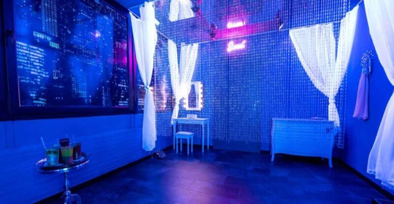 Madrid: Mob's Cage - Escape Room game - A Deep Dive into the "Mobs Cage" Escape Room Experience