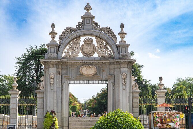 Madrid Monumental Tour Retreat, Prado and Cibeles - Deep Dive into the Madrid Monumental Tour