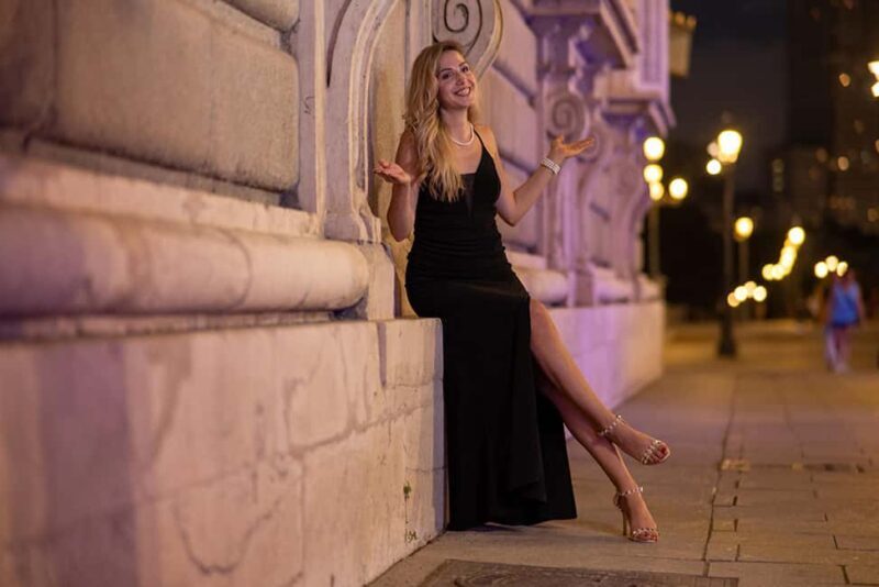 Madrid: Night Photoshoot with a Professional Photographer - Frequently Asked Questions