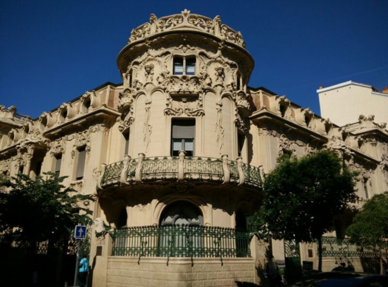 Madrid: Off The Beaten Path Private Walking Tour - A Gentle Introduction to Madrid’s Offbeat Side
