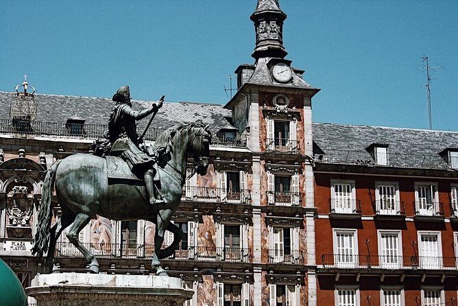 Madrid Old City Guided Walking Tour - Key Points