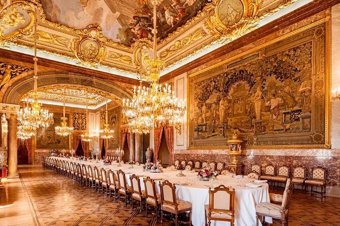 Madrid Old Town & Royal Palace Walking Tour Skip the Line Ticket - The Itinerary in Detail