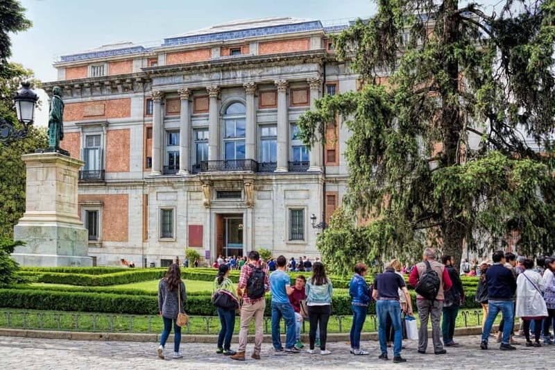 Madrid: Prado Museum Private tour with local guide - Key Points