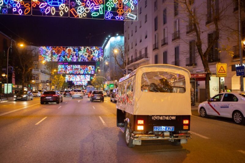 Madrid: Private Christmas Lights Tour by Eco Tuk-Tuk - A Quick Overview of What to Expect