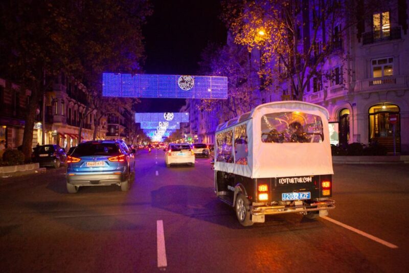 Madrid: Private Christmas Lights Tour by Eco Tuk-Tuk - Analyzing Value
