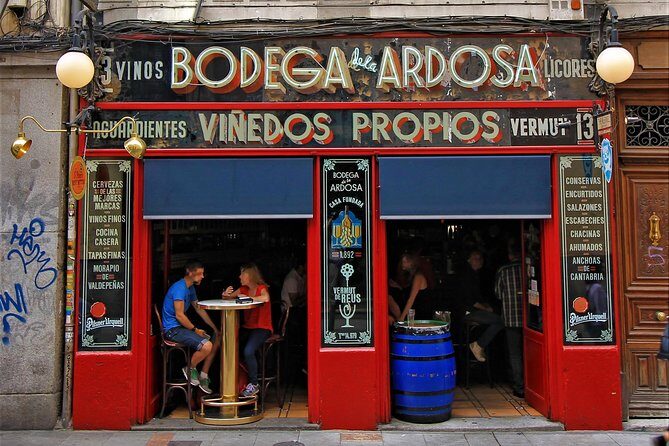 Madrid Private Evening Food Tour with Customized Menu and Tapas - Who Should Consider This Tour?