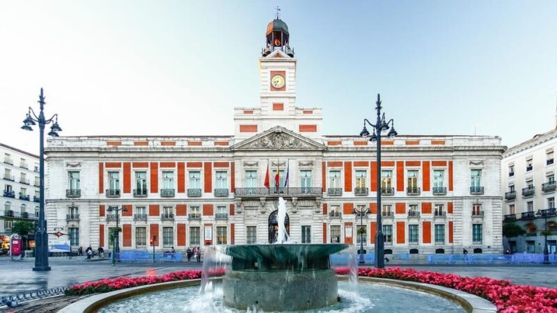 Madrid: Private Full-Day Tour  Fully Flexible with a Local - Key Points