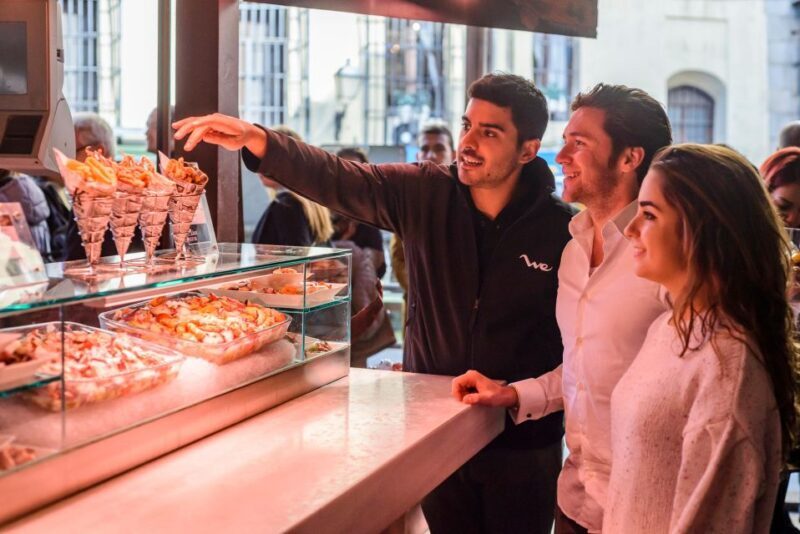 Madrid Private Guided Tour: Explore Old Town with an Expert - The Itinerary in Detail: What to Expect