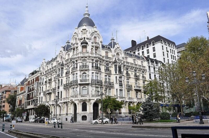 Madrid: Private Night Experience Tour with Local Guide - Who Will Love This Tour?