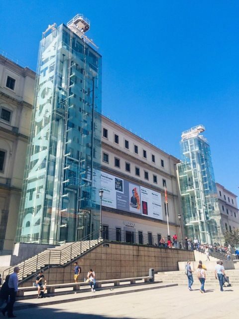 Madrid: Reina Sofía Museum Private Guided Tour - Key Points